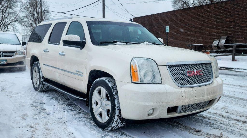 GMC Yukon Denali  2014