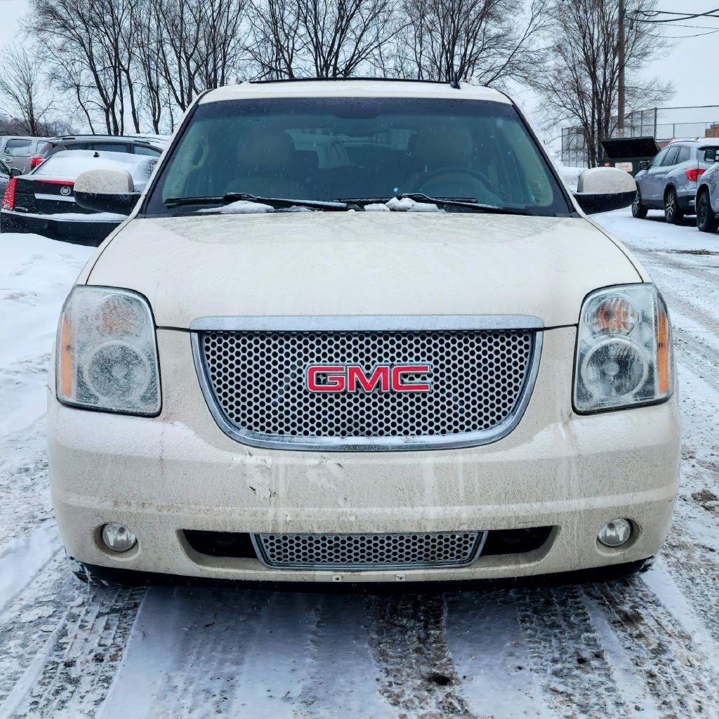 GMC Yukon Denali  2014