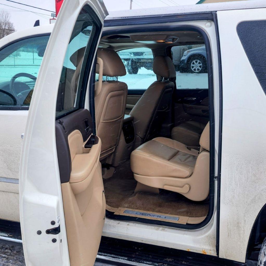 GMC Yukon Denali  2014