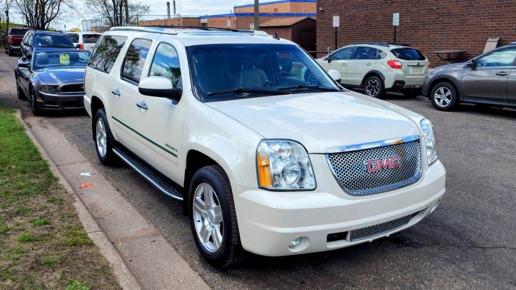 GMC Yukon Denali  2014