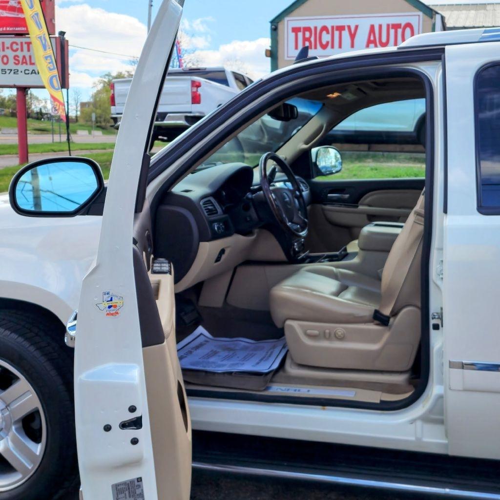 GMC Yukon Denali  2014
