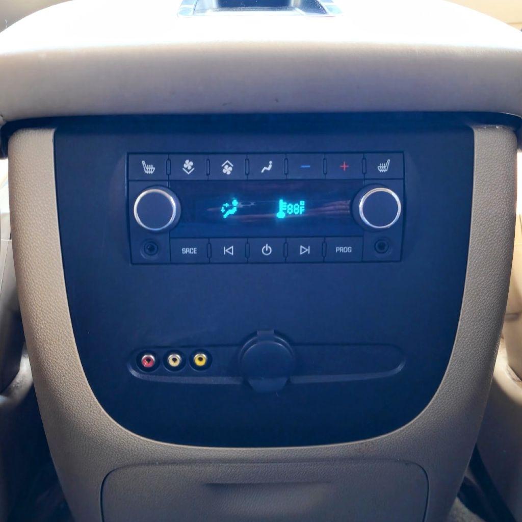 GMC Yukon Denali  2014