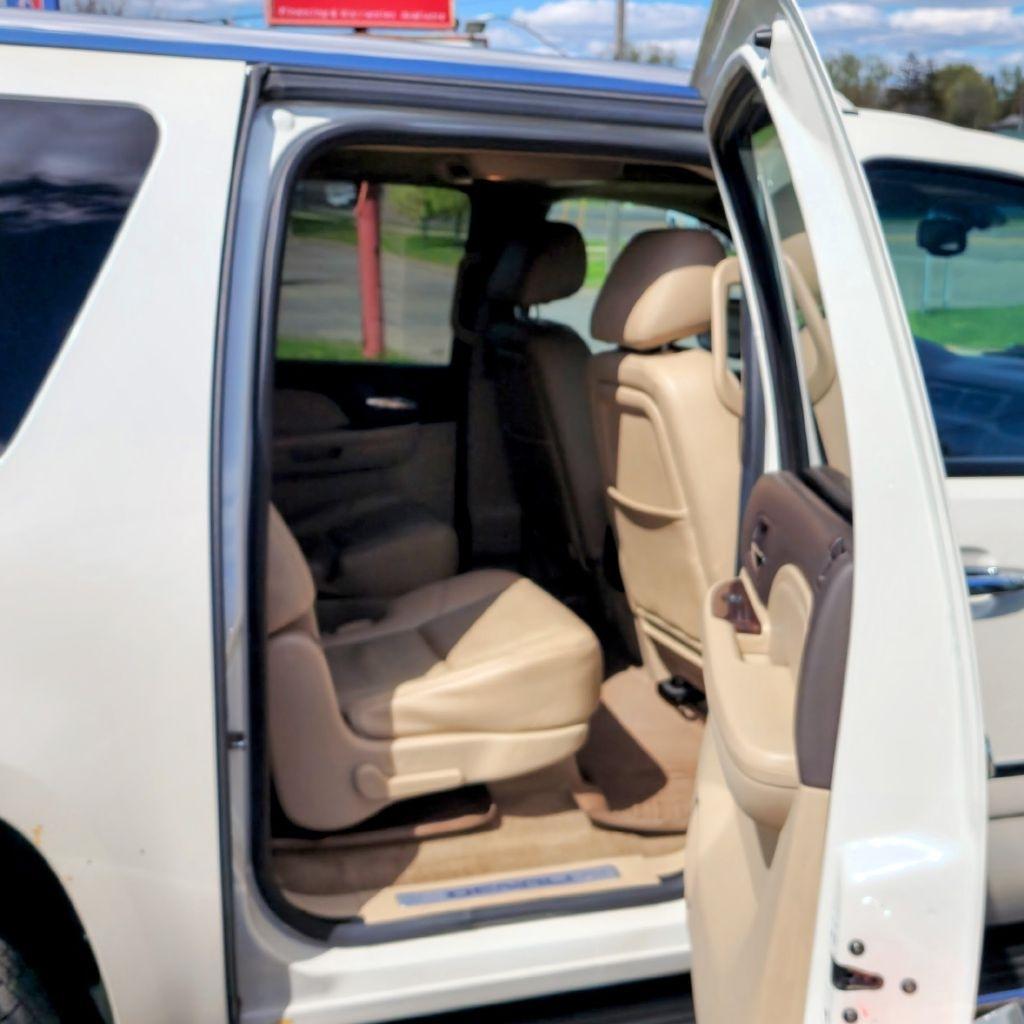 GMC Yukon Denali  2014