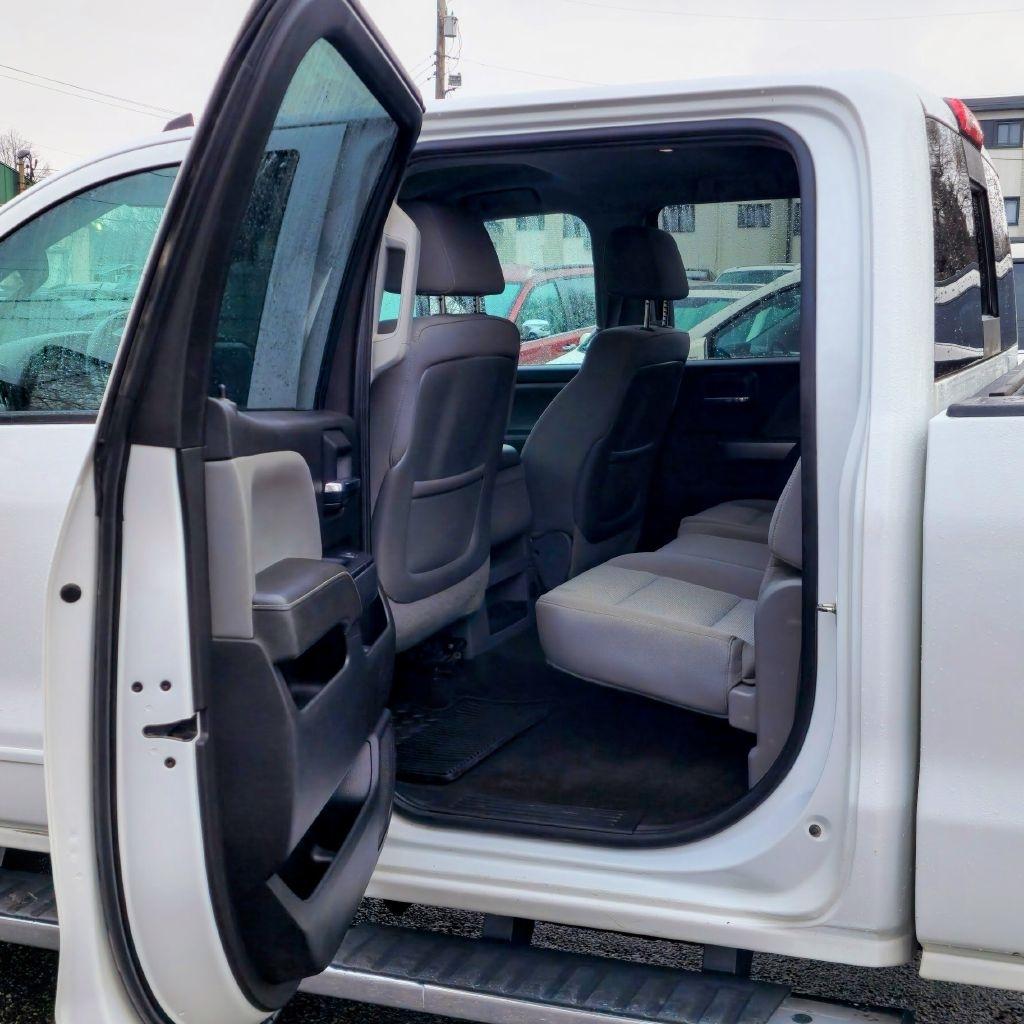 Chevrolet Silverado 2500HD  2015