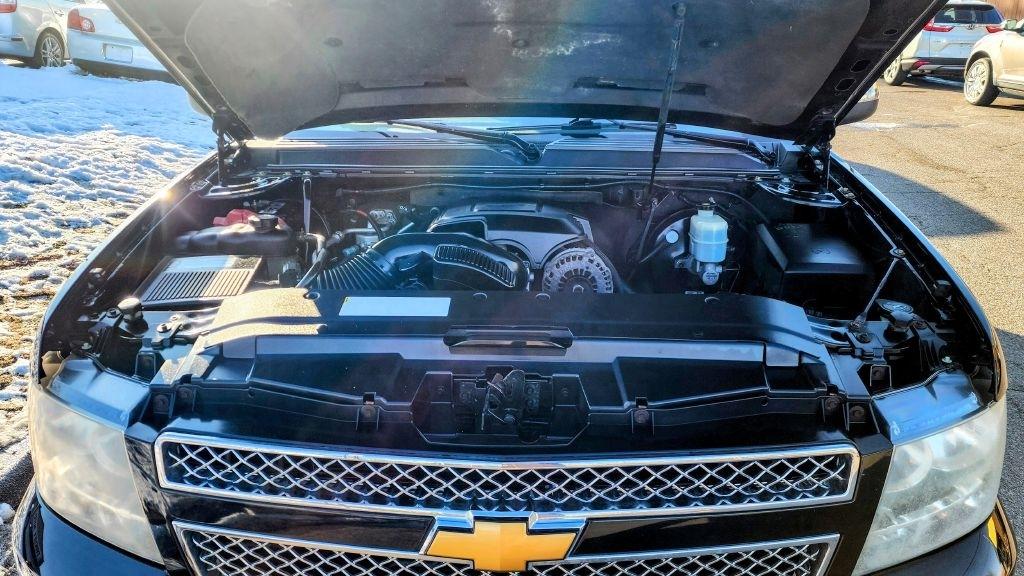 Chevrolet Suburban  2009