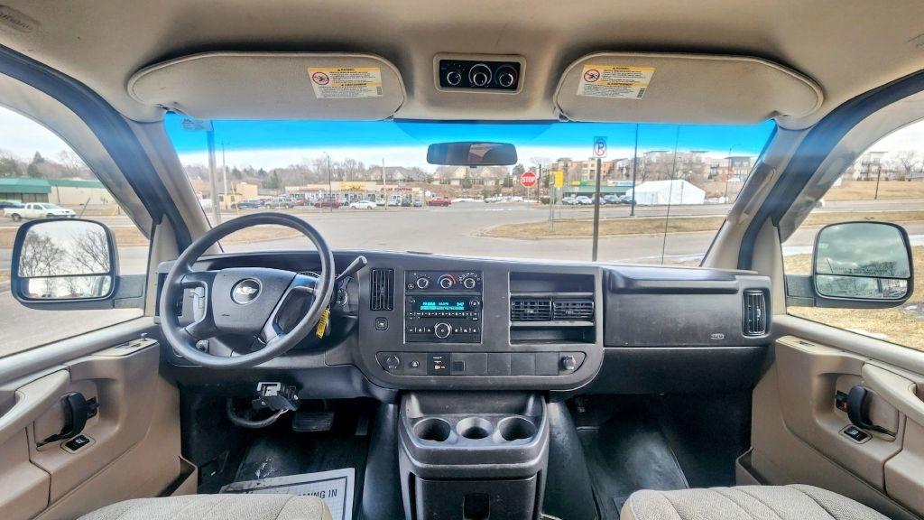Chevrolet Express  2008