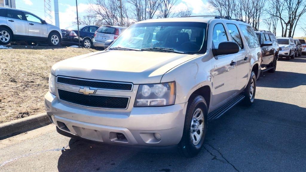 Chevrolet Suburban  2011