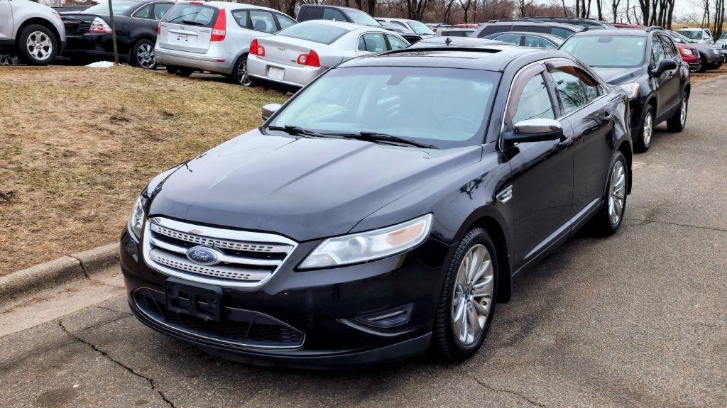 Ford Taurus  2010
