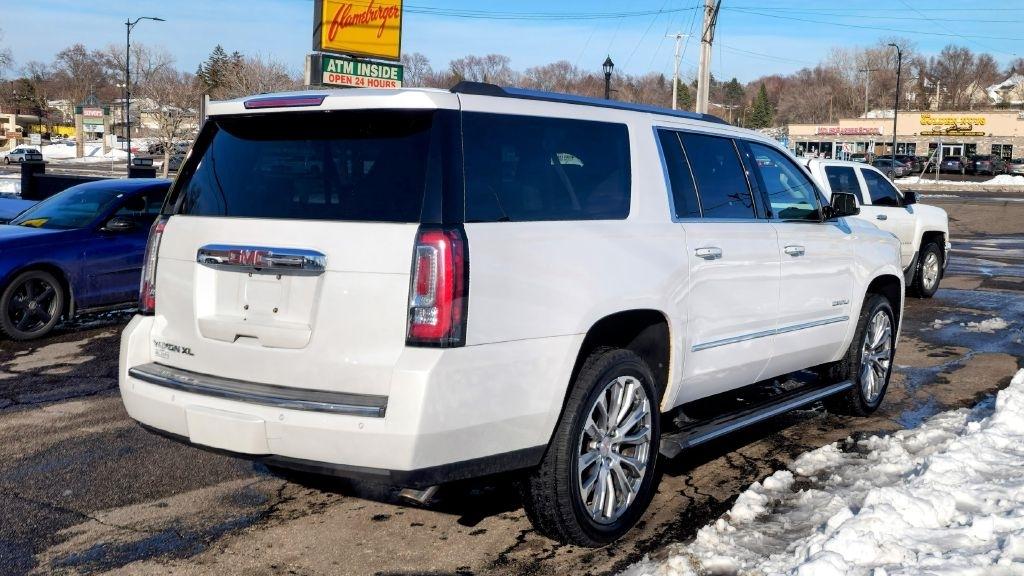 GMC Yukon XL  2017