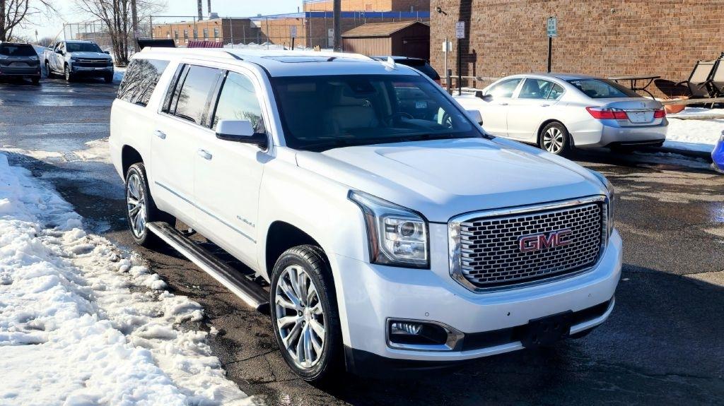 GMC Yukon XL  2017