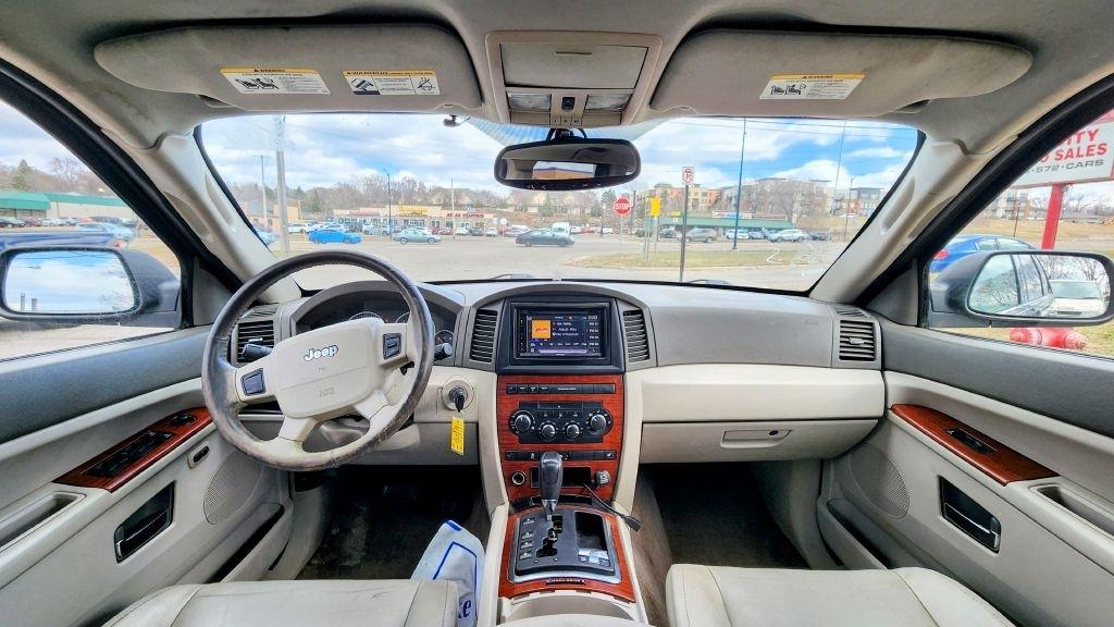 Jeep Grand Cherokee  2005