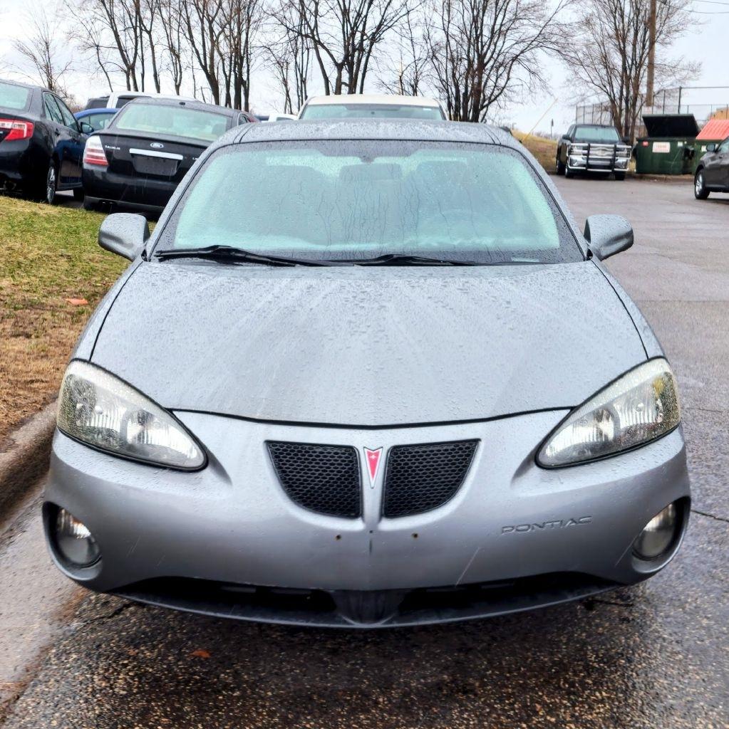 Pontiac Grand Prix  2008