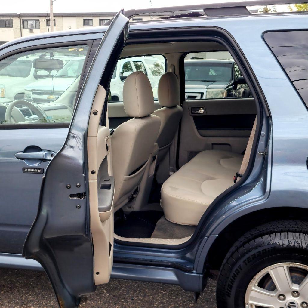 Mercury Mariner  2011