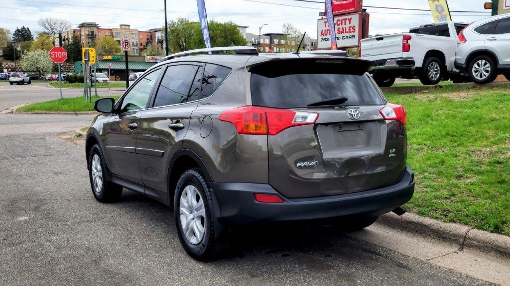 Toyota RAV4  2013