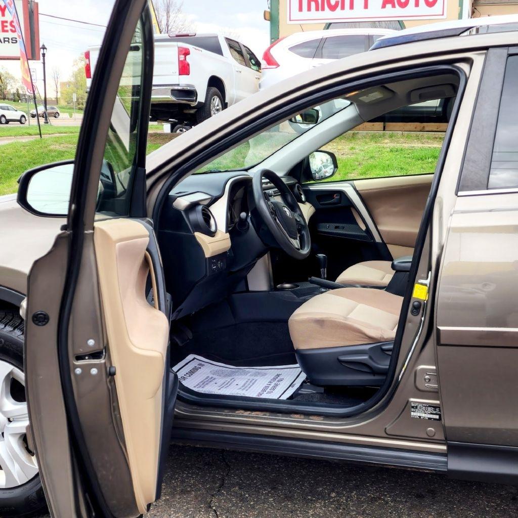 Toyota RAV4  2013