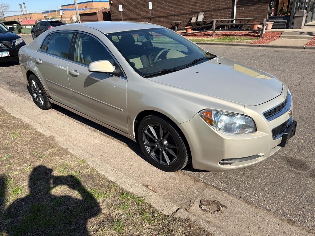 Chevrolet Malibu  2011