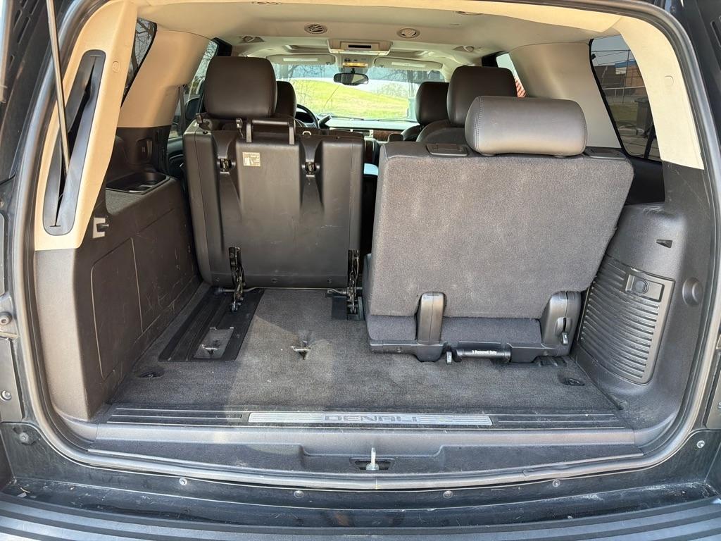 GMC Yukon Denali  2013