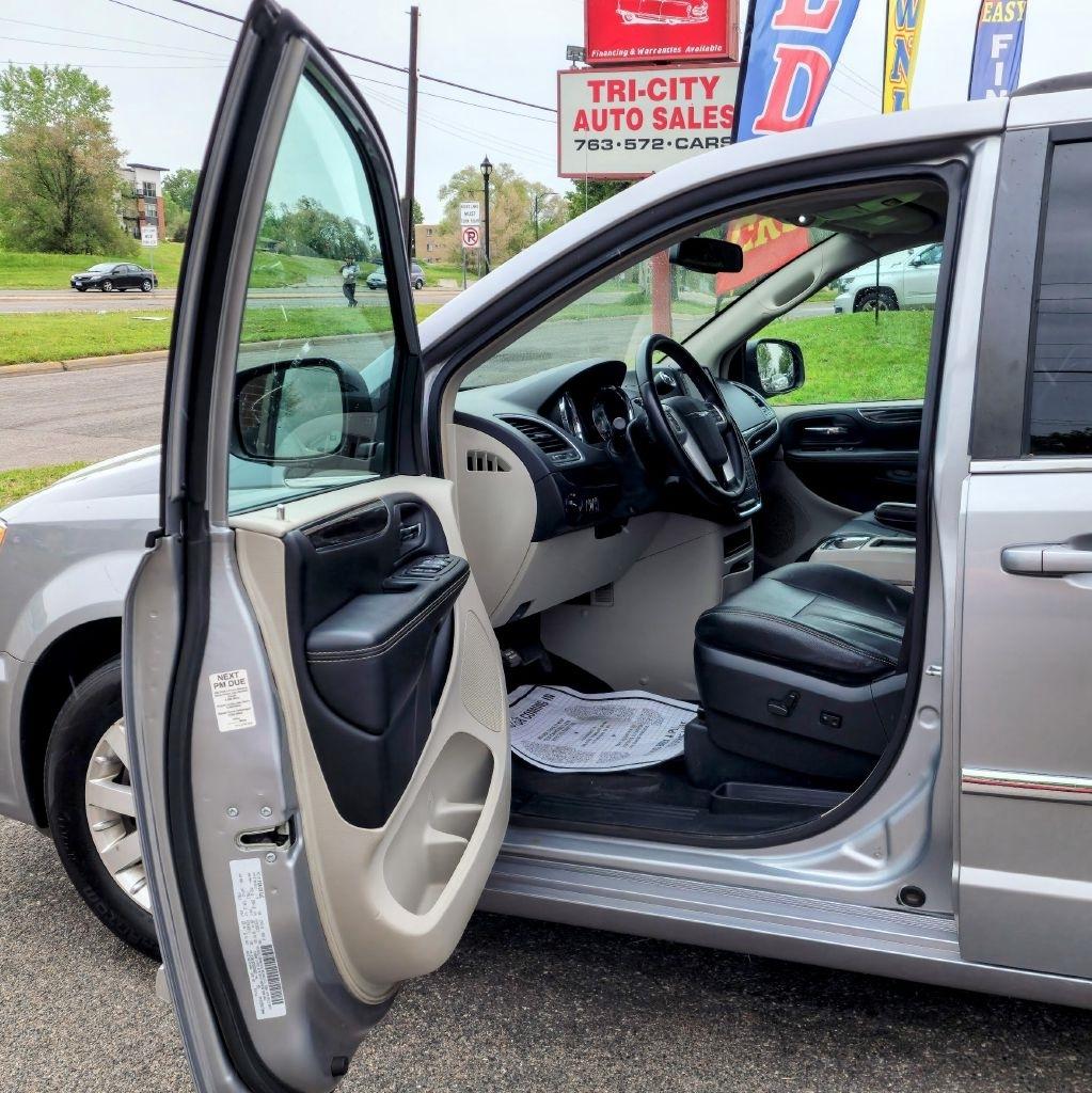 Chrysler Town & Country  2016