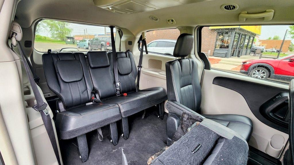 Chrysler Town & Country  2016