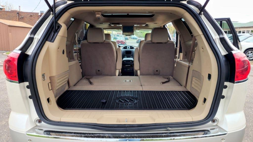 Buick Enclave  2011