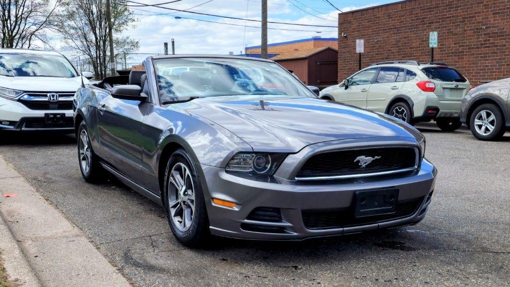 Ford Mustang  2014