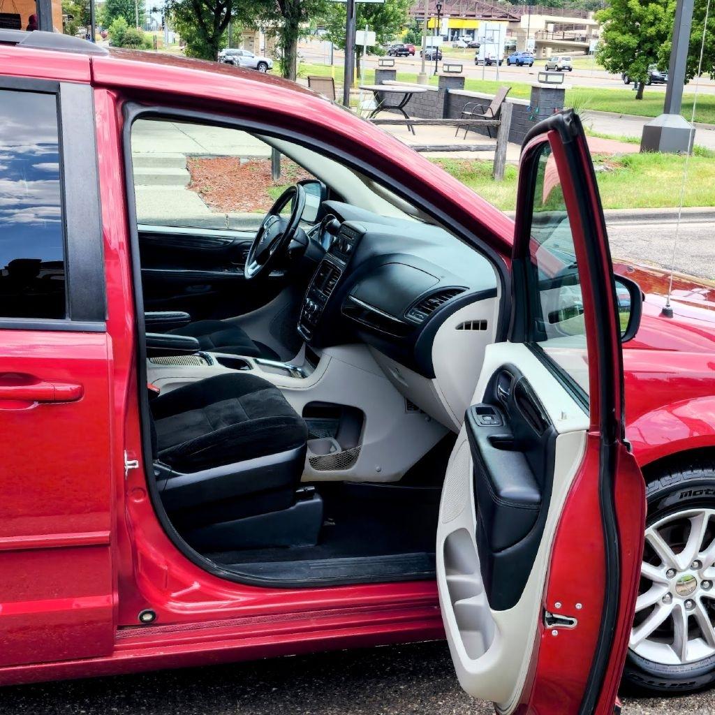 Dodge Grand Caravan  2016