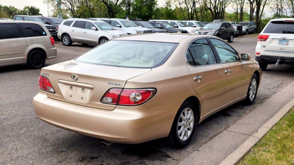 Lexus ES 330  2004