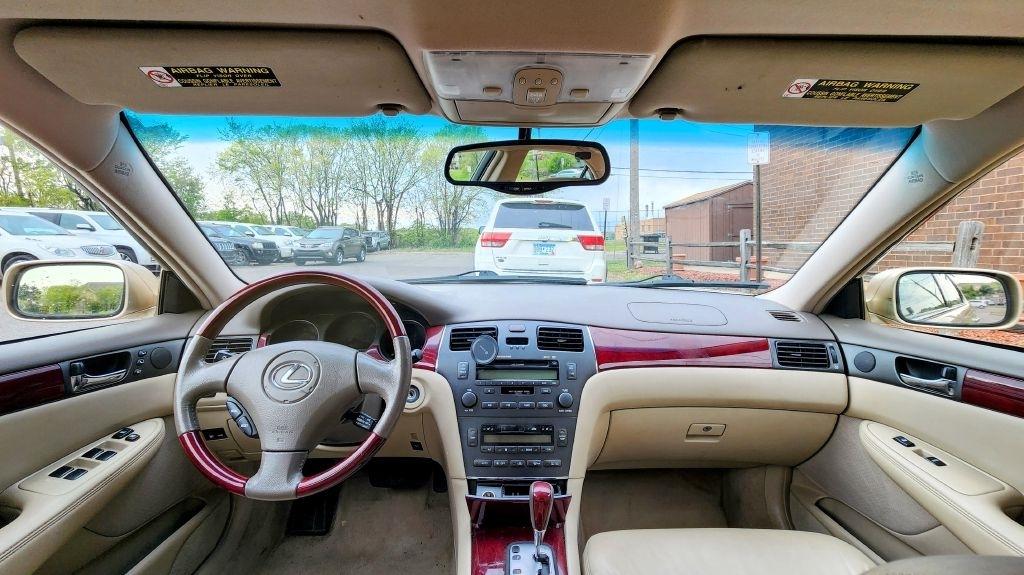 Lexus ES 330  2004