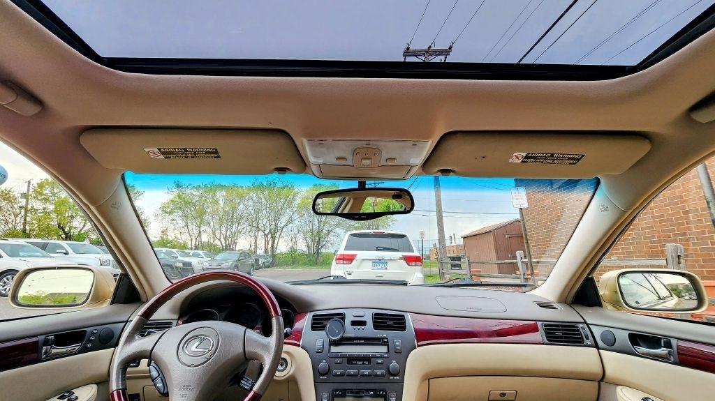 Lexus ES 330  2004
