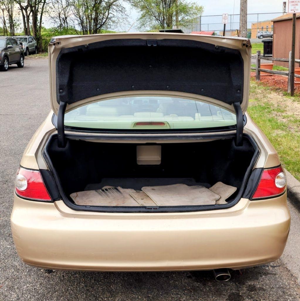 Lexus ES 330  2004