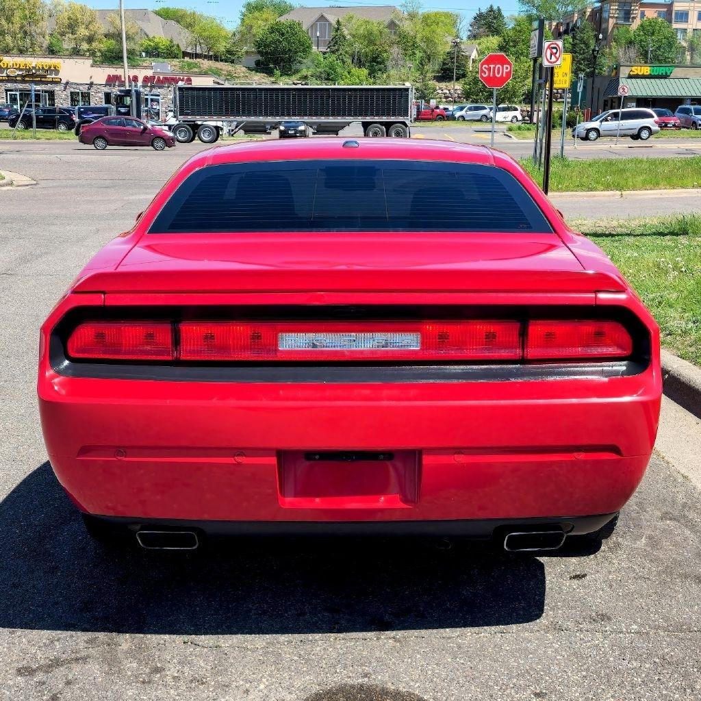 Dodge Challenger  2013