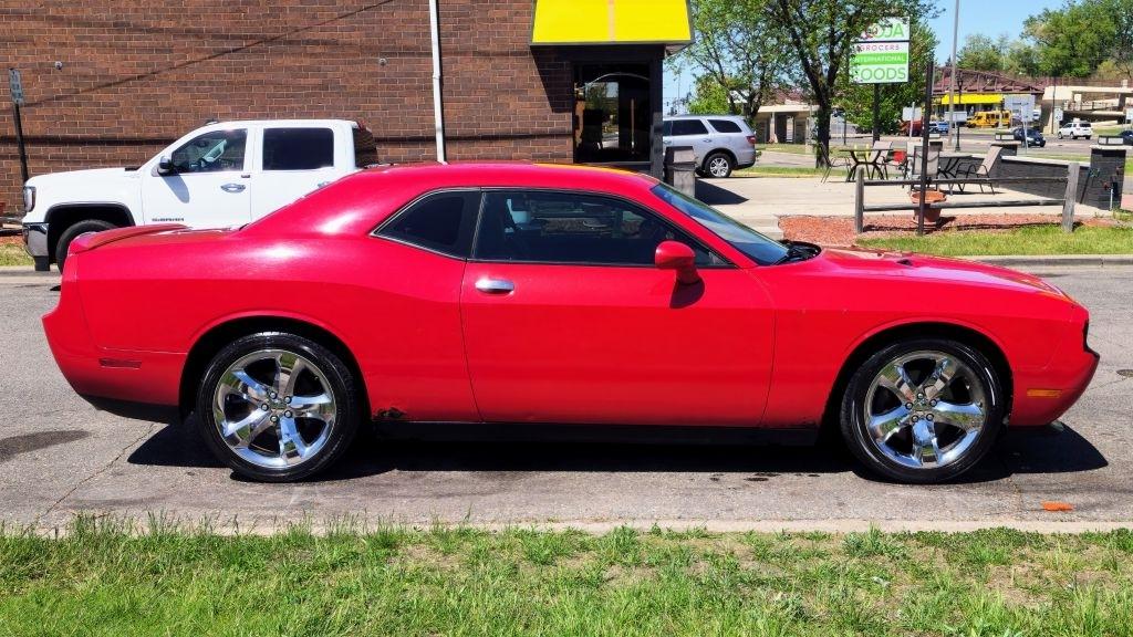 Dodge Challenger  2013