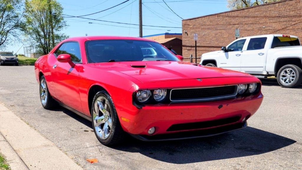 Dodge Challenger  2013