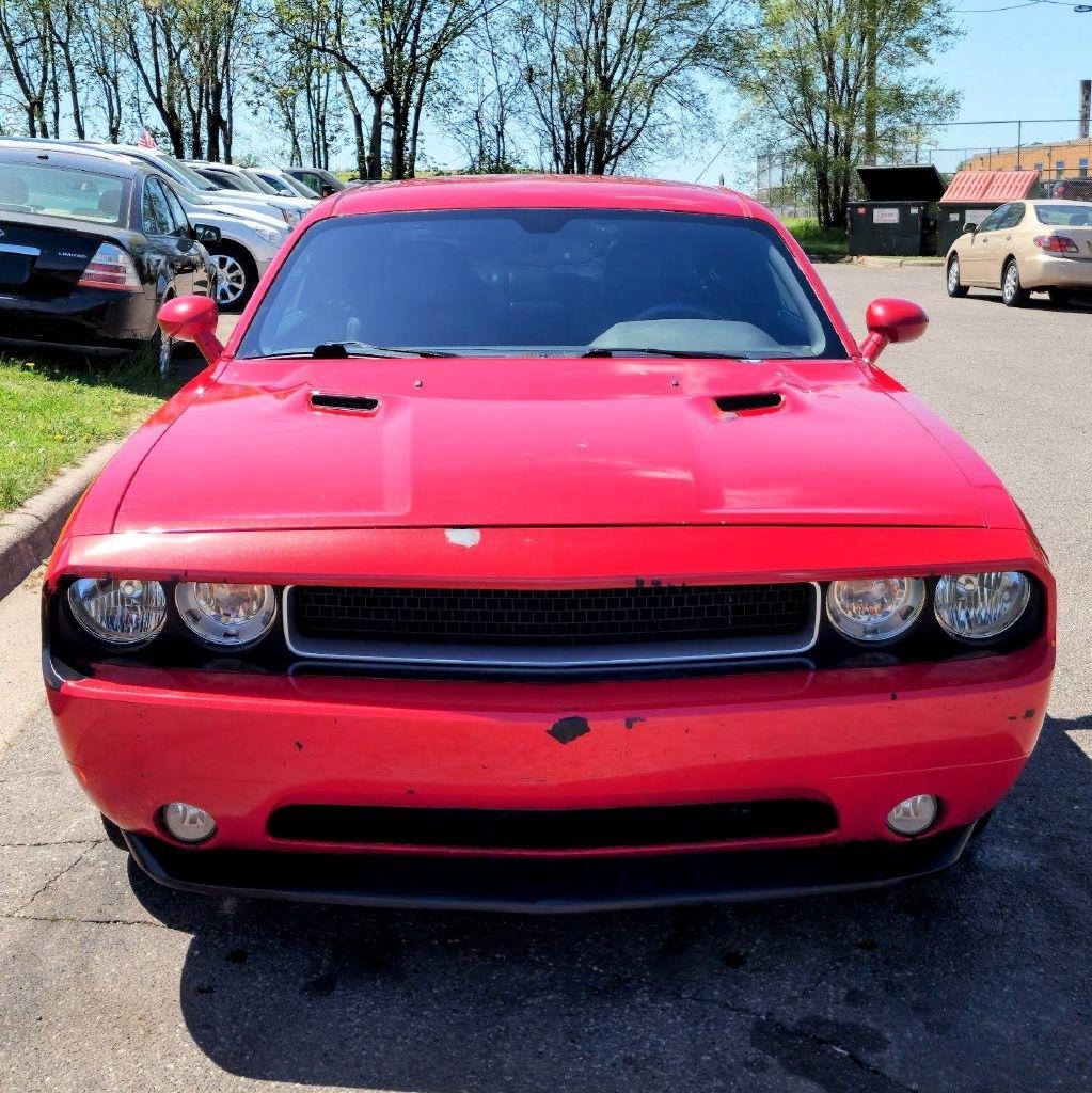 Dodge Challenger  2013
