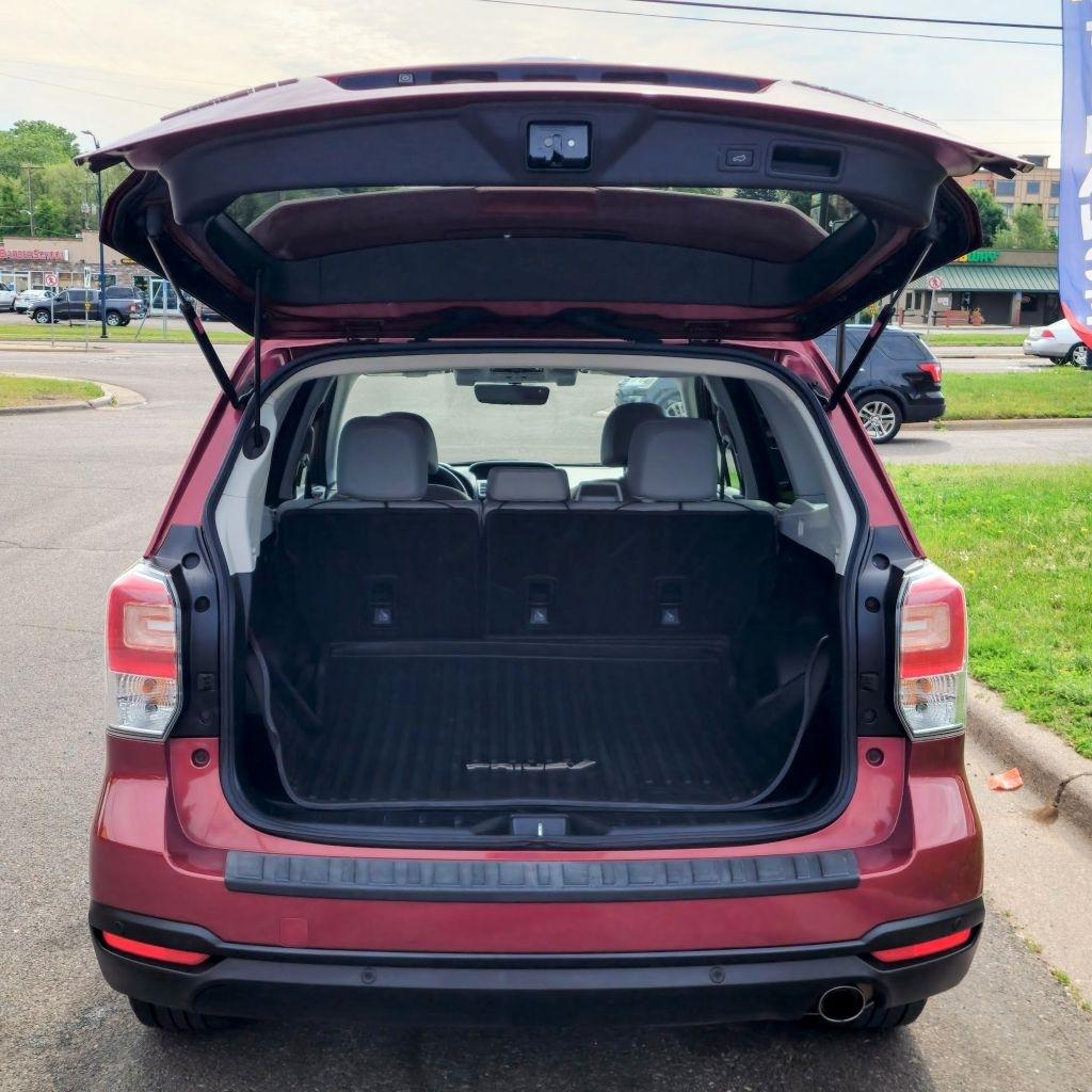 Subaru Forester  2017
