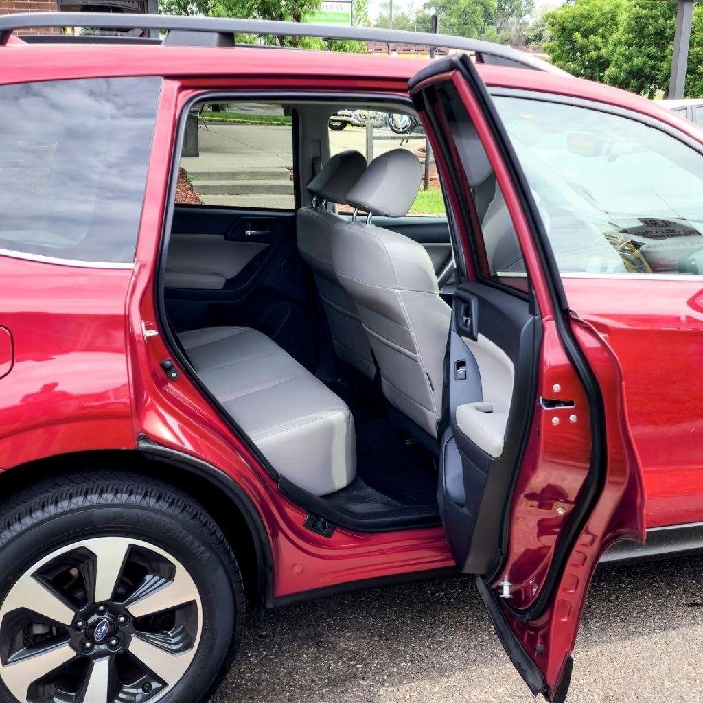 Subaru Forester  2017