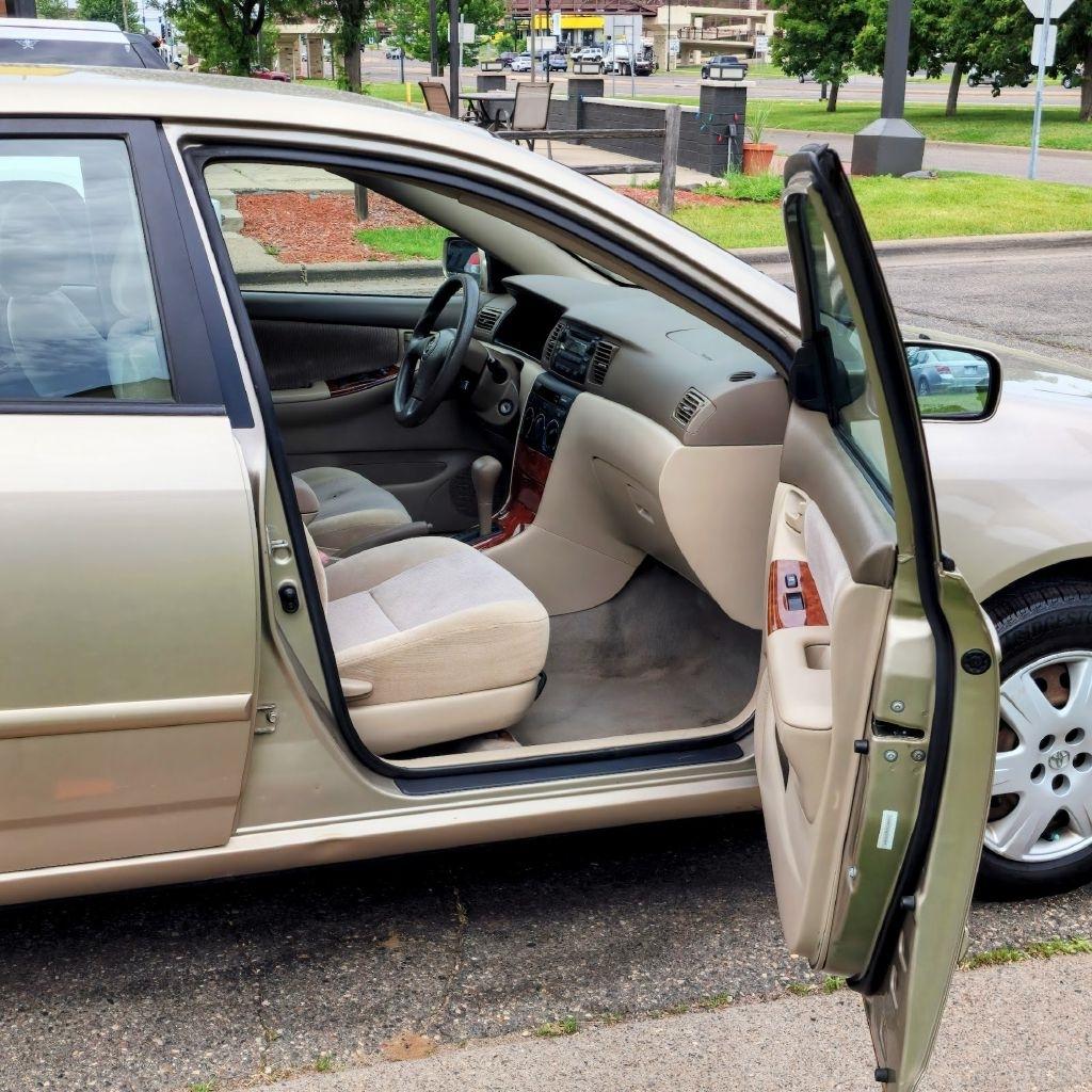 Toyota Corolla  2006