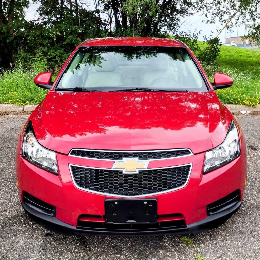 Chevrolet Cruze  2012
