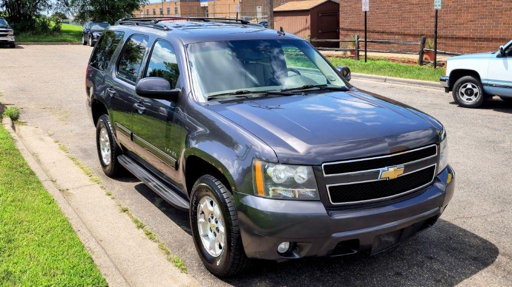 Chevrolet Tahoe  2010