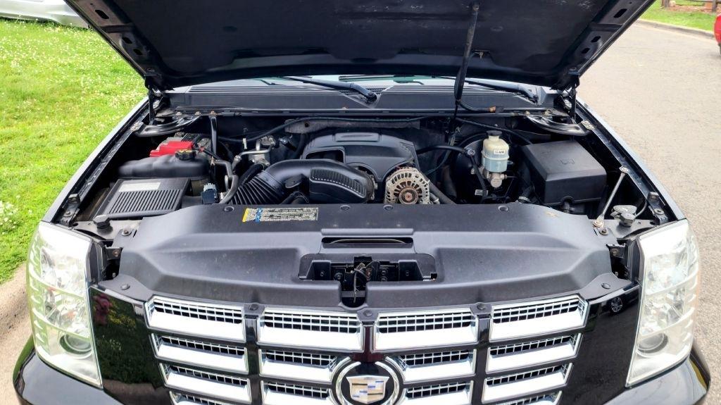Cadillac Escalade EXT  2011