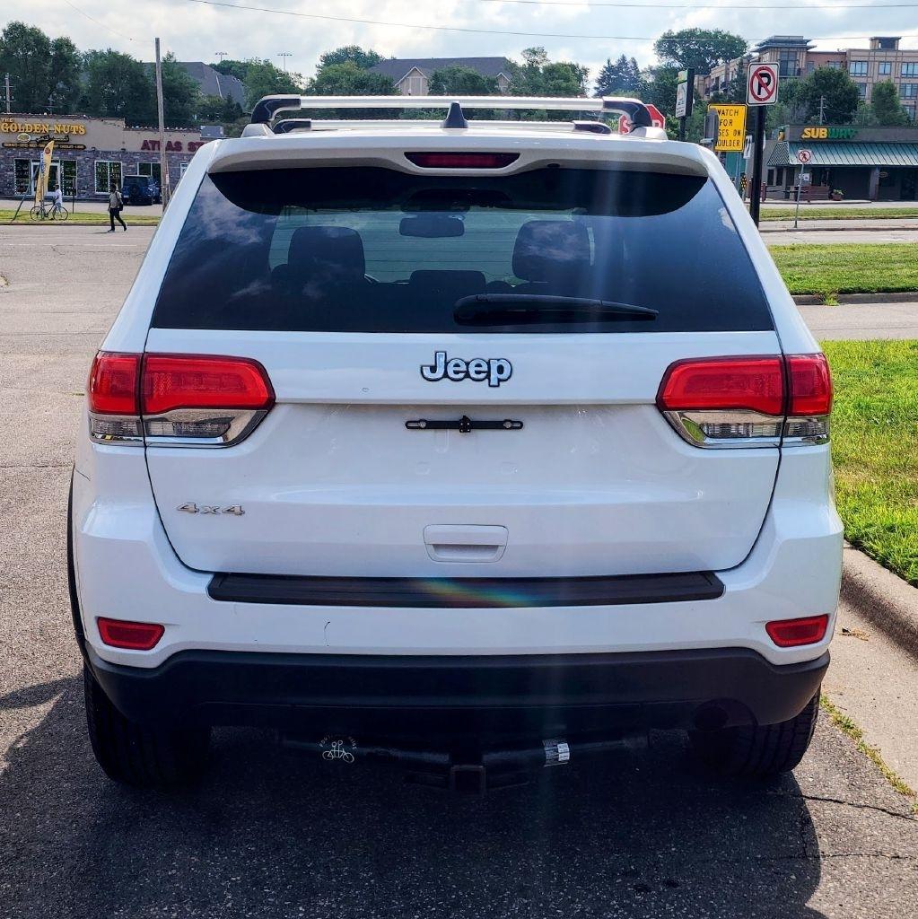 Jeep Grand Cherokee  2016