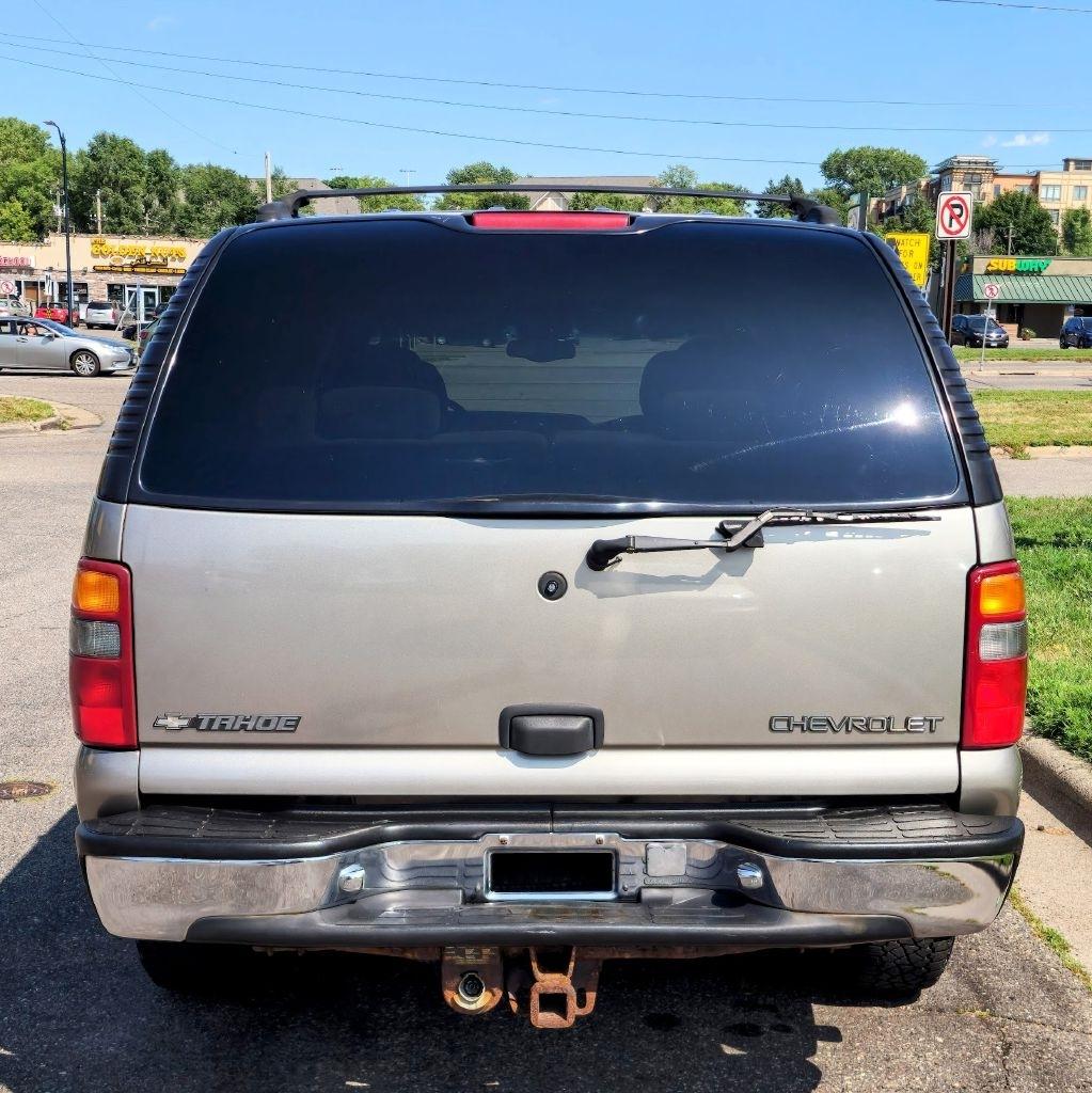 Chevrolet Tahoe  2001