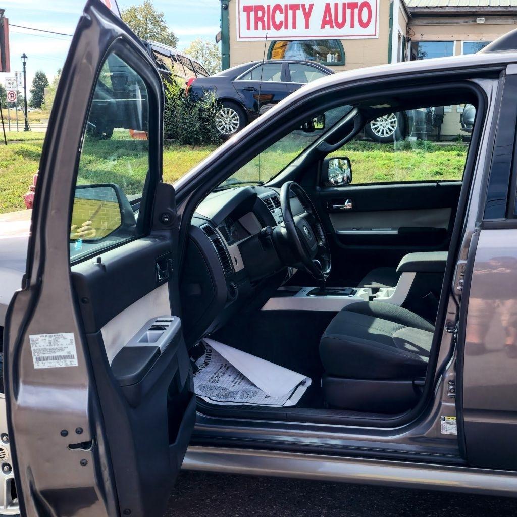 Mercury Mariner  2010