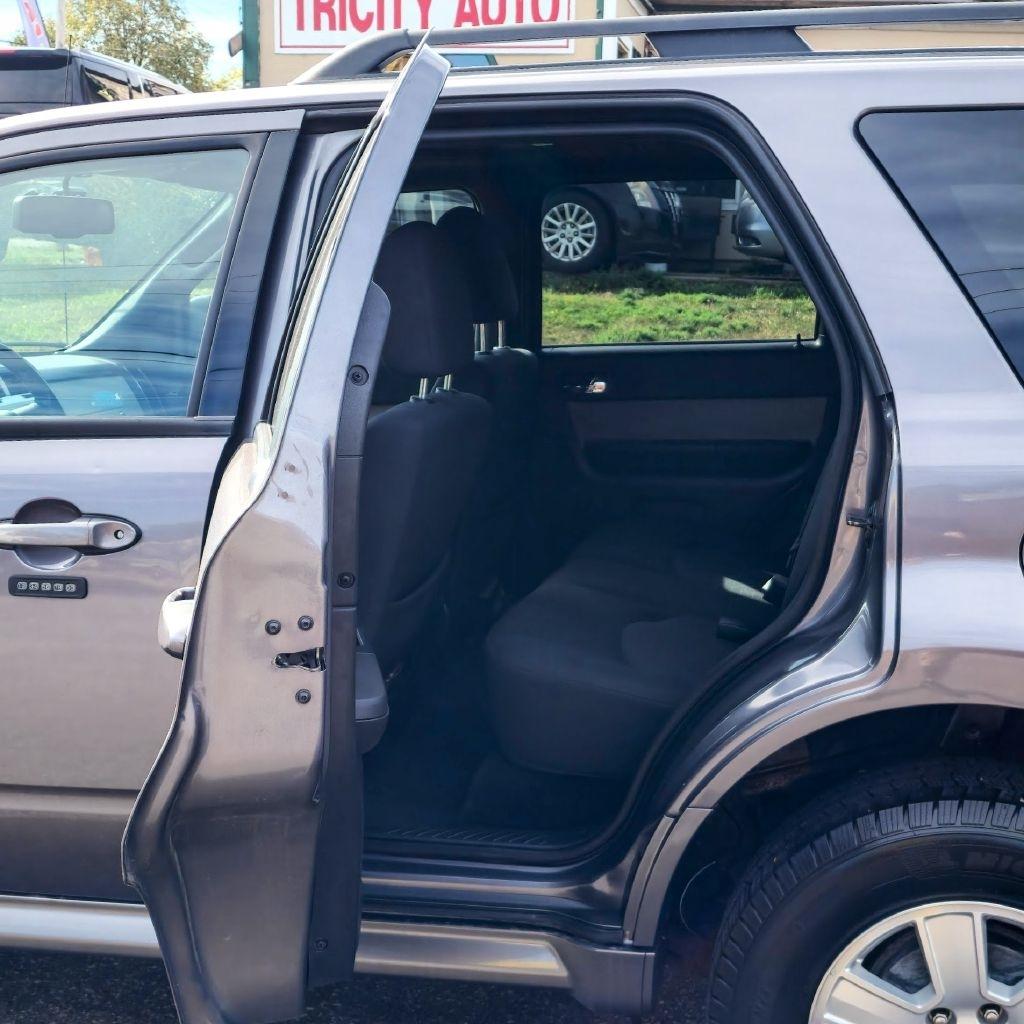 Mercury Mariner  2010