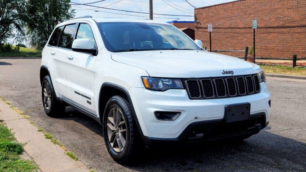 Jeep Grand Cherokee  2016