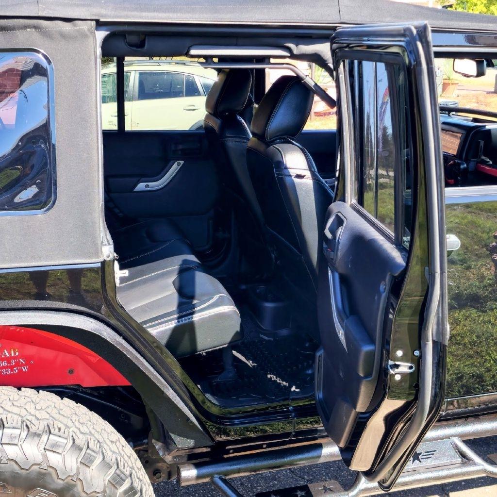 Jeep Wrangler  2016