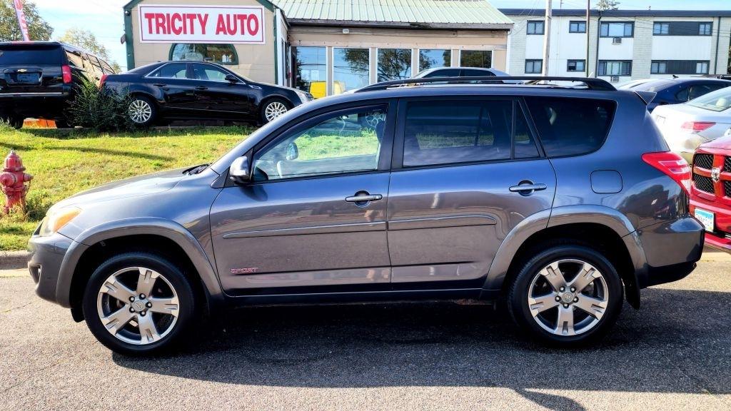 Toyota RAV4  2010