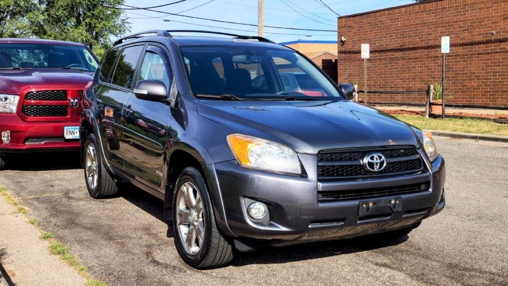 Toyota RAV4  2010
