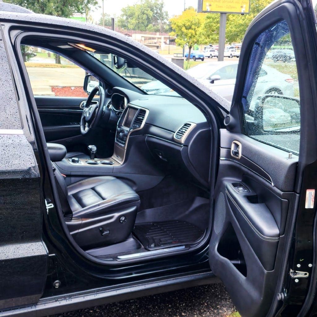 Jeep Grand Cherokee  2015
