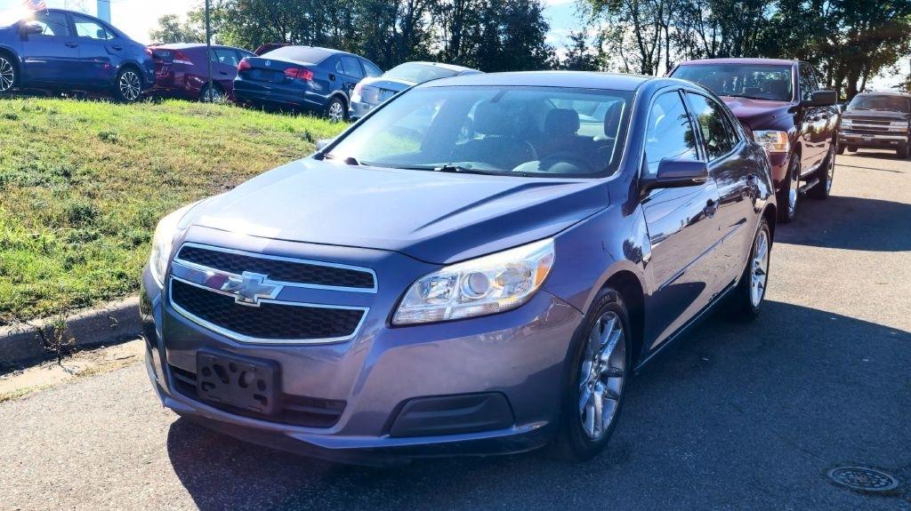 Chevrolet Malibu  2013